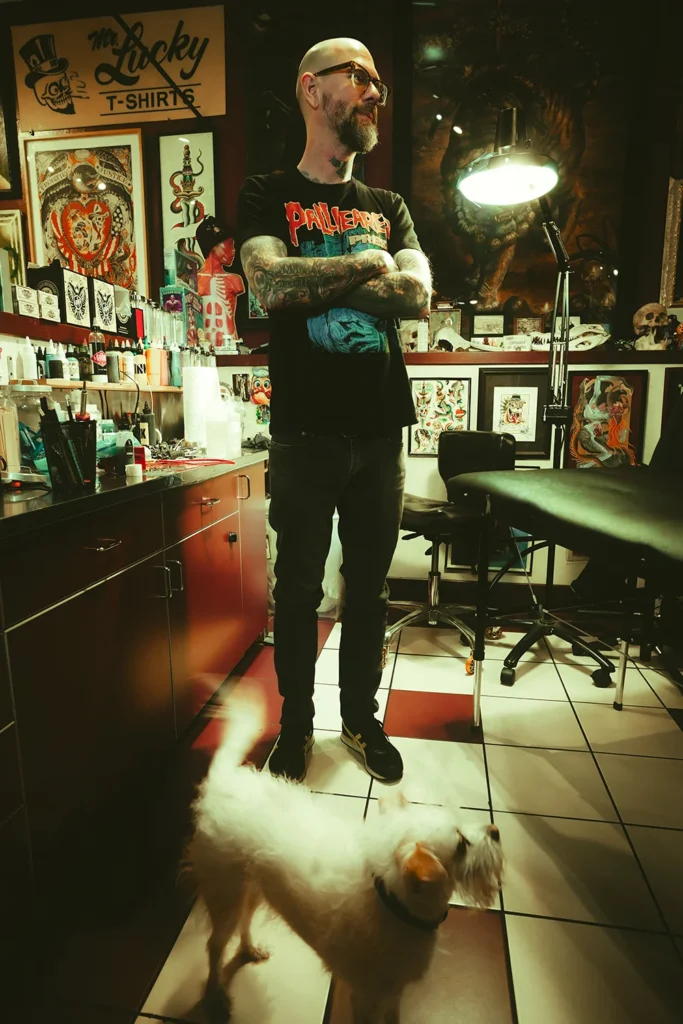 Portrait of Jeff Rassier and his dog, photo copyright Adriana de Barros